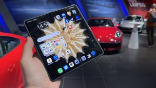 Honor Magic V2: Bateria cu tehnologie revoluționară surprinde prin încărcarea foarte rapidă, dar cum stăm cu autonomia?