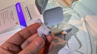 Am pus mâna pe căştile Redmi Buds 5 şi Redmi Buds 5 Pro şi iată impresii (Hands On Video)