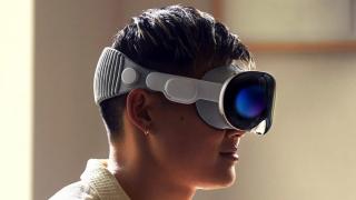 Apple Vision Pro Review: ce spun YouTuberii tech și marile site-uri (Review Roundup)