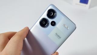 Redmi Note 13 Pro+ 5G: Cameră cu OIS de 200 MP și AI pentru capturi „iconice”; Depășim competiția?
