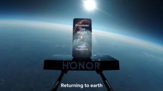 Telefon Honor dus în stratosferă pentru a-i testa... bateria: Honor Magic6 Pro (Video)