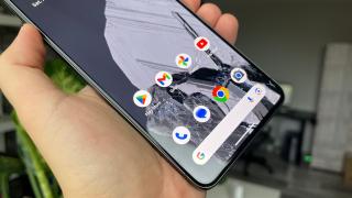 Se schimbă sensibilitatea ecranelor de pe telefoanele Google Pixel; Iată cum şi de ce