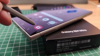 Samsung va rezolva curând problema culorilor spălăcite de pe Galaxy S24, pregătind un mod Vivid îmbunătățit