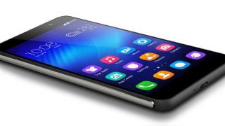Huawei Honor 6 nu arată a hit, dar are potențial: vine În Europa cu preț scăzut, 3 GB RAM, ecran Full HD de 5 inch, camera de 13 MP