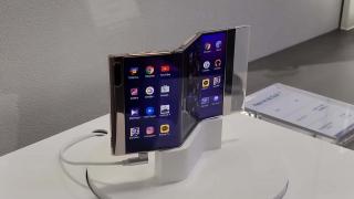 Samsung ar fi gata să prezinte un smartphone triplu pliabil alături de Galaxy Z Fold6 în vară, dorind să aibă premiera unui astfel de dispozitiv