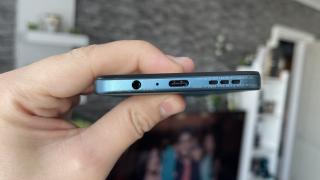 Motorola Moto G34 5G: Baterie suficientă pentru un weekend de distracţie