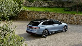 Îți doreai un break electric? Volkswagen anunță lansarea lui ID.7 Tourer, cu autonomie de până la 685 km și ChatGPT