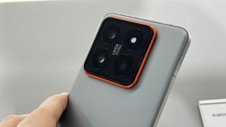 MWC 2024: Xiaomi 14 Pro hands-on - Am pus mâna pe flagship-ul care nu va ajunge în Europa!