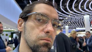 MWC 2024: Încercăm HUAWEI Eyewear 2, ochelari smart cu lentile Zeiss și speakere (Video)