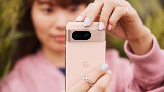 Pixel 8a confirmat de Google printr-un răspuns la bug; Statistici avansate ale bateriei exclusiv pentru noul model