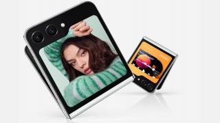 Galaxy Z Flip6 ar primi un display extern mai mare, iar în configurație de top va avea 12 GB de RAM