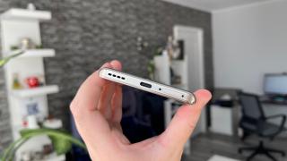 realme 12 Pro+: Un setup stereo hibrid care își face treaba