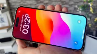 Apple face reclamă la iPhone cu o funcție veche de 7 ani (Video)