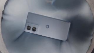 Motorola Edge 50 Fusion apare într-un video promo, are cameră duală și îi vedem designul