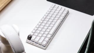 Compactă, puternică, personalizabilă: Cum poate schimba Logitech G PRO X 60 jocul pentru gamerii profesioniști