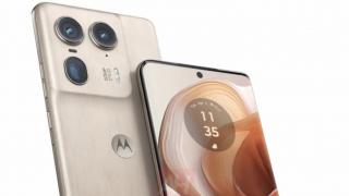 Motorola Edge 50 Ultra apare în GeekBench şi ar urma să debuteze pe 16 aprilie