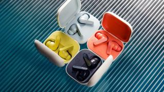 Motorola Moto Buds și Buds+ anunțate oficial! Căști wireless cu autonomie generoasă și ANC; Cât costă?