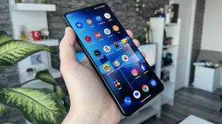 ASUS Zenfone 11 Ultra: Display generos, imersiv, luminos, excelent pentru consum media și jocuri