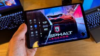 Lenovo Legion Tab a ajuns în România şi m-am jucat pe ea: tabletă de gaming cu vapor chamber mare (Hands On Video)