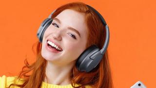 Căștile wireless over-ear KO-STAR NB-1092 cu ANC și 45 de ore autonomie au astăzi 52% reducere pe Cafago
