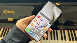 Huawei Pura 70 Pro: OS, UI, aplicaţii extra interactive, cu microG, AI, stickere noi