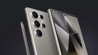 Pare că Galaxy S25 Ultra va rămâne la un setup foto quad până la urmă, conform tipster-ului Ice Universe
