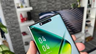 Infinix Note 40 Pro 4G: Android 14 și interfața XOS la bord, cu generator AI wallpaper, asistent vocal și... notificări Dynamic Island