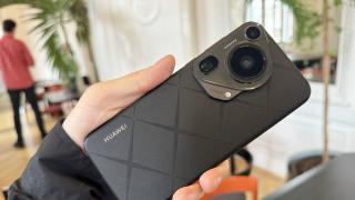 Huawei Pura 70 Ultra: Design bine „călit” de teste, experimente, un deceniu de Huawei P-uri