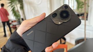 Huawei Pura 70 Ultra: Baterie "delicioasă" pentru cinefili, binge watching şi nu numai