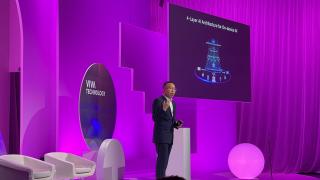 Honor duce AI-ul la nivelul următor cu Google Cloud și anunță o colaborare cu studioul foto Harcourt pentru Honor 200 Pro, telefon ce se lansează pe 12 iunie în Paris