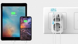 E LUNI e AMAZON: Azi vă recomandăm adaptorul cu priză dublă și conectori USB, ce te scapă de achiziția încărcătoarelor pentru acasă