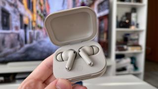 Preț și disponibilitate Motorola moto Buds+ în România