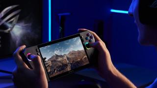 ASUS anunță noua consolă de gaming portabilă ROG Ally X; Ce are în plus față de original și cât costă?