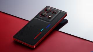 Infinix pregătește un smartphone în parteneriat cu BMW! Iată un teaser