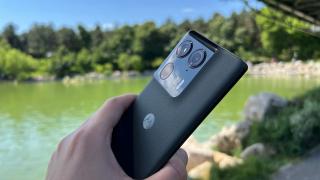 Motorola Edge 50 Ultra Unboxing: "cel mai flagship Motorola" din ultima vreme, cu încărcare ultra rapidă, cameră periscop