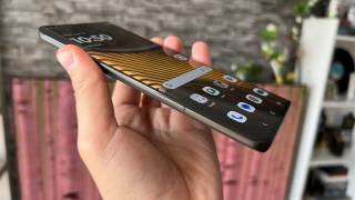 Motorola edge 50 Ultra: Benchmark-uri peste Xperia 1 V, Pixel 8 Pro și la nivel cu SD 8 Gen2
