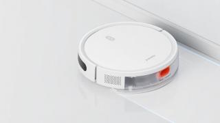 Turul Magazinelor #1430: Cel mai ieftin aspirator robot de marcă, laptop Samsung în România, TV mare 4K la ofertă