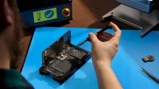 Reparaţii iPhone acasă şi în România? Apple Self Service se extinde în Europa