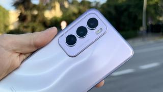 OPPO reno12 Pro: Camera pusă la treabă în Barcelona, intre burgeri şi Palat