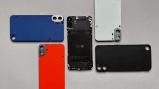 CMF Phone 1 de la Nothing a debutat și e altceva! Smartphone accesibil cu capac spate detașabil pentru extra personalizare + reparabilitate crescută