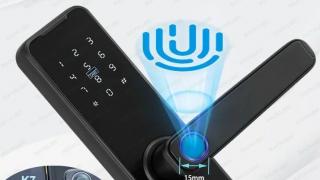 Încuietoarea inteligentă RAYKUB K7 Pro+ primește un discount mare pe Aliexpress și costă acum doar 230 de lei