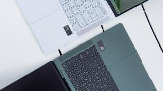 HONOR prezintă MagicBook Art 14 (2024): Ultrabook ușor, subțire și performant, cu display OLED, procesor Intel Core 9 Ultra