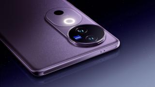 vivo V40 Pro aduce optică Zeiss și 4 senzori foto a câte 50 MP; Teasere oficiale ajunge pe web