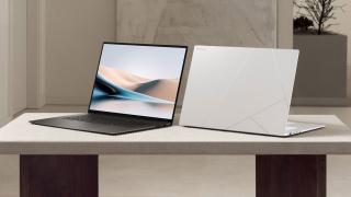 ASUS lansează Zenbook S 16 în România: Ultrabook ușor cu tehnologie AI și ecran OLED