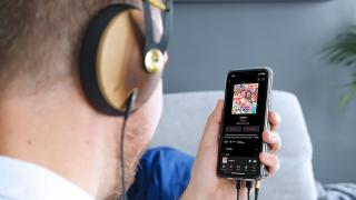 De astăzi îți poți transfera playlist-ul de pe Apple Music către YouTube Music și viceversa