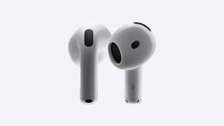 Apple AirPods 4 debutează oficial în două versiuni! Căștile „de buget” primesc îmbunătățiri la nivel de design, sunet, încărcare wireless și chiar ANC