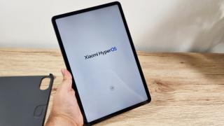 Redmi Pad Pro: OS, UI, aplicaţii cu un HyperOS bine adaptat, bonus al husei-tastatură + stylus