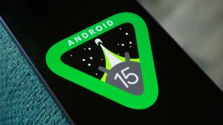Când sosește Android 15? Update-ul pare că va fi livrat începând din 15 octombrie