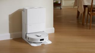 Roborock lansează în România Qrevo MaxV și Qrevo S: Aspiratoare robot cu AI, pentru curățarea locuinței într-un mod optim