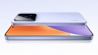 Xiaomi 15 este oficial! Primul smartphone cu Snapdragon 8 Elite este compact, vine în zeci de culori, inclusiv o variantă Diamond ce imită pielea de crocodil și are diamante pe ramă